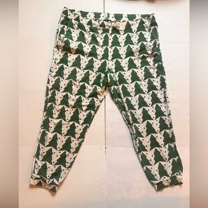 J. Crew Woman Green and Cream Pine Tree Joggers Christmas Pajama pants